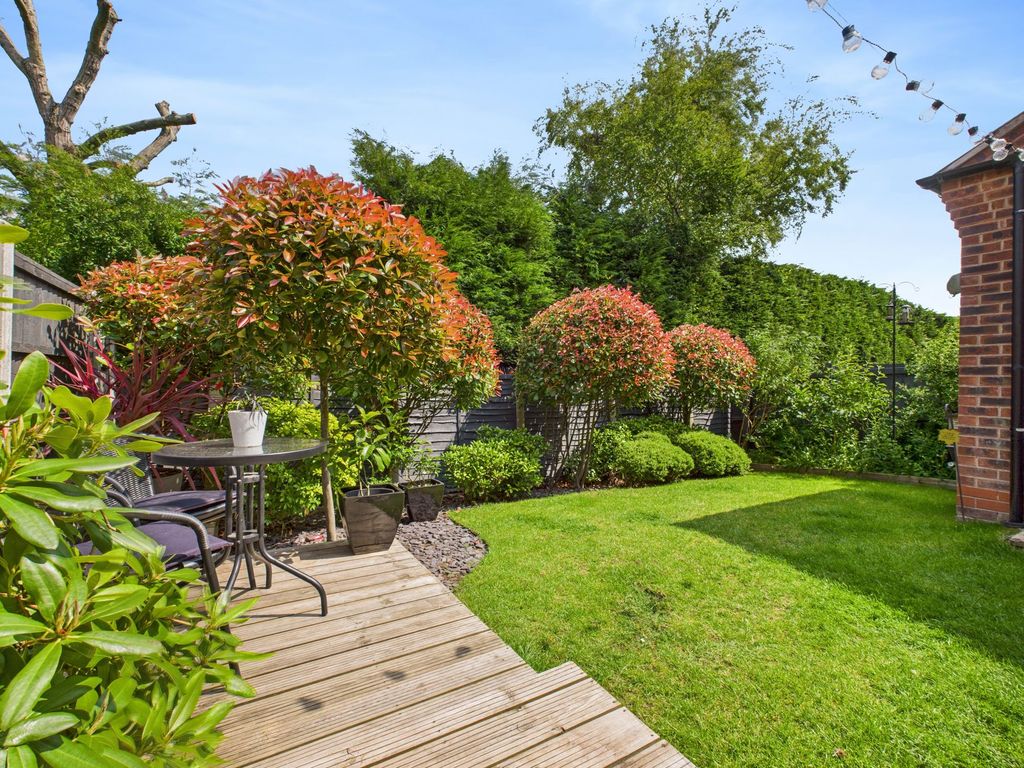Property photo 3 of 29 Garden