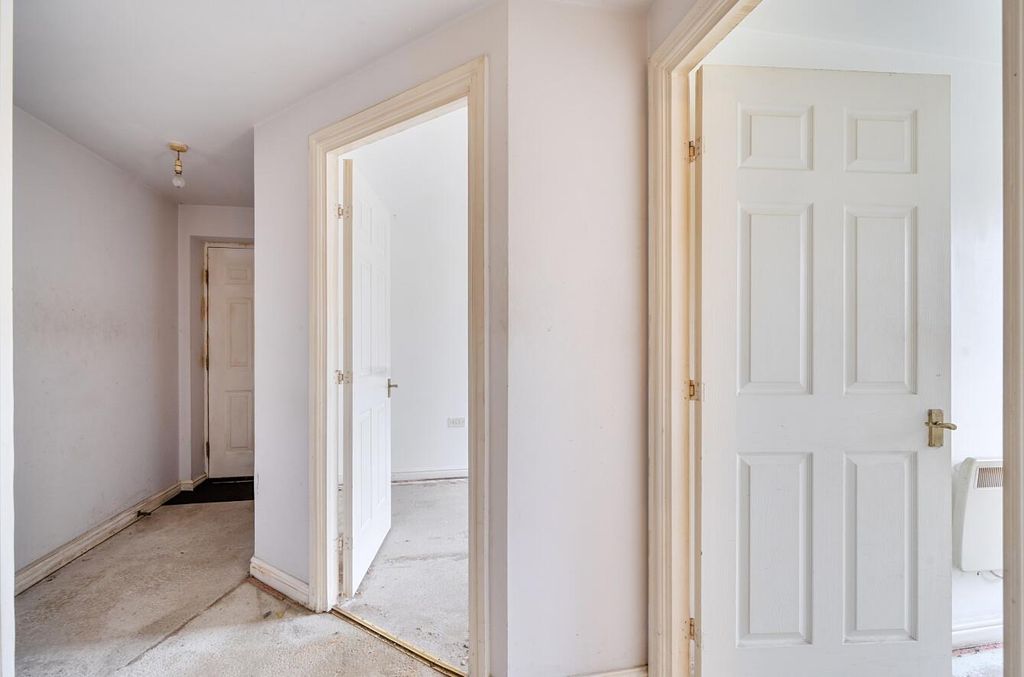 Property photo 3 of 18 1404092-13-6970Eedcc7239.Jpg