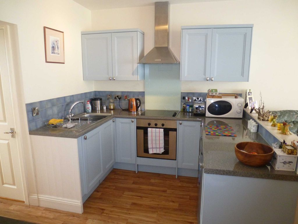 Property photo 2 of 10