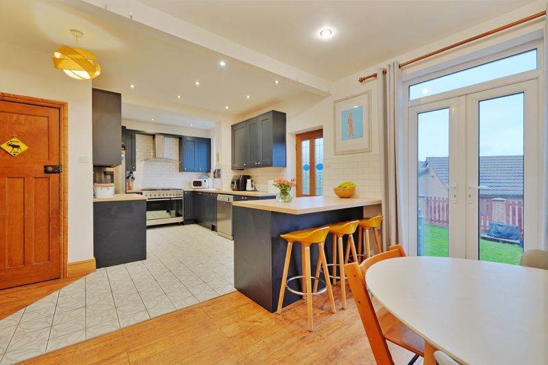 Property photo 1 of 41 Dining Kitchen