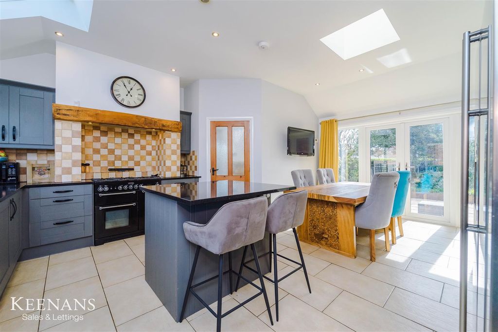 Property photo 3 of 74 3.Jpg