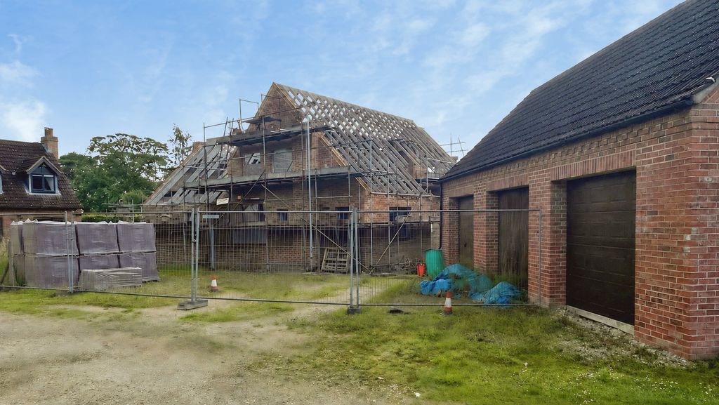 Property photo 1 of 9 Img_1557