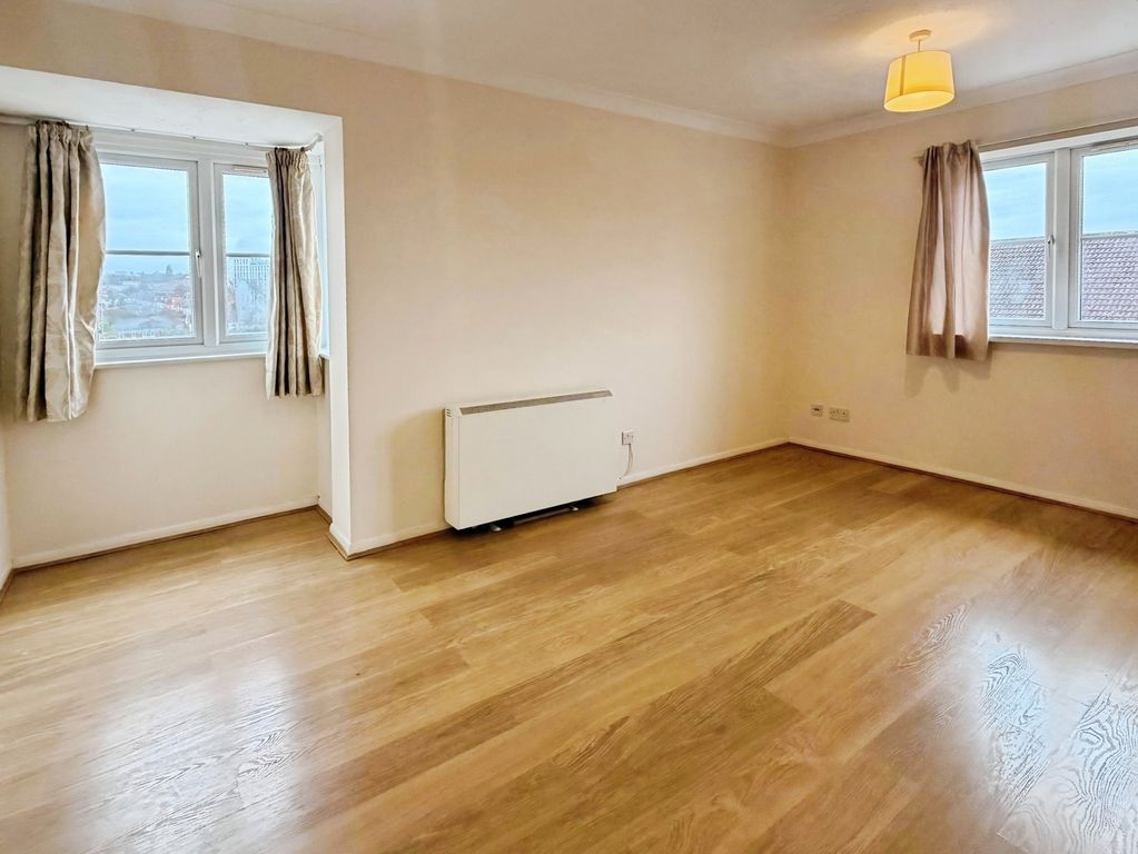 Property photo 2 of 6 Reception Room