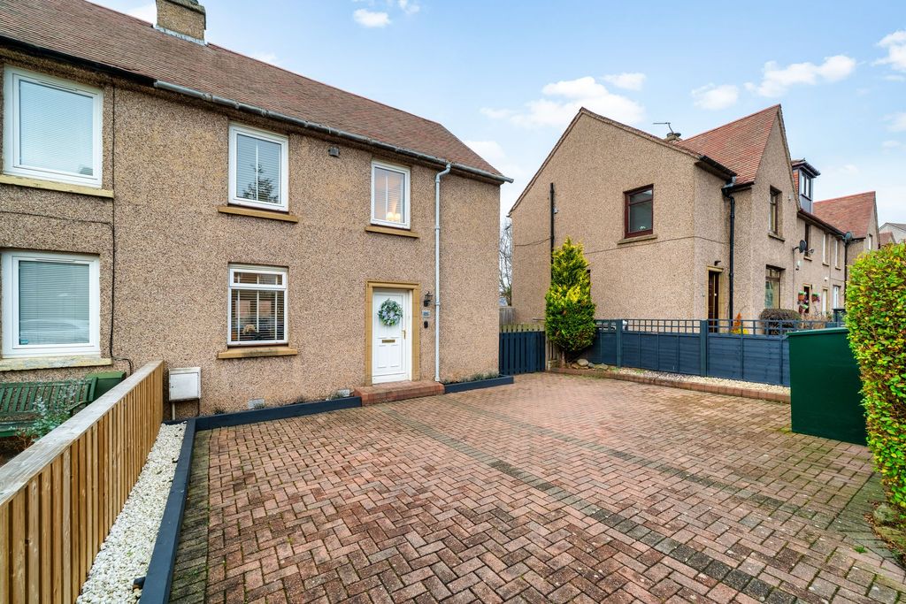 Property photo 1 of 61 Front View