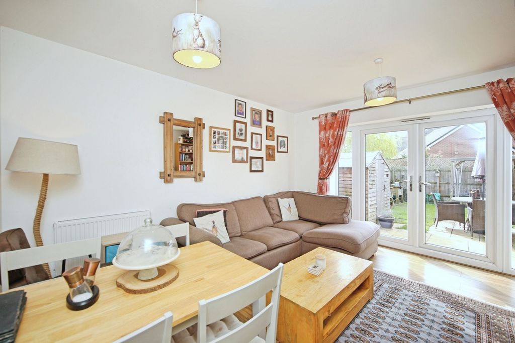 Property photo 2 of 12 Pbox-Img.Jpg