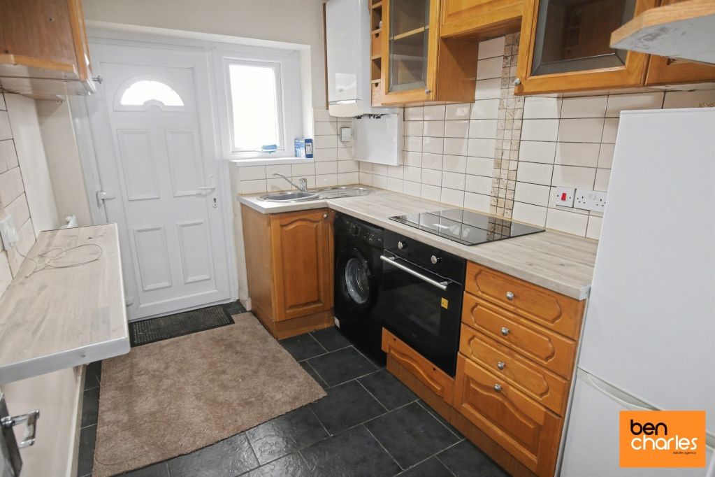 Property photo 3 of 10 Picture No. 27