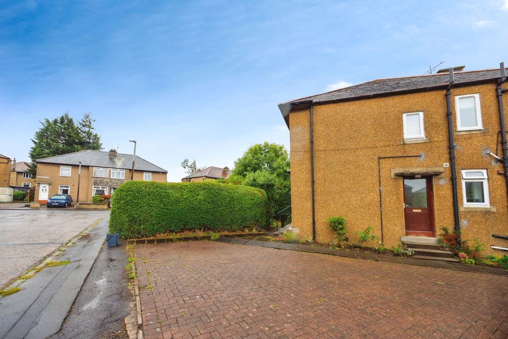 Property photo 1 of 19 2W8A0345