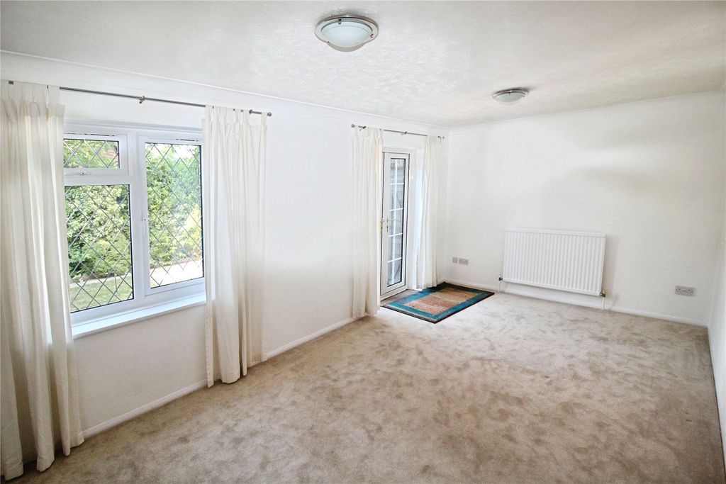 Property photo 2 of 9 Picture No. 08