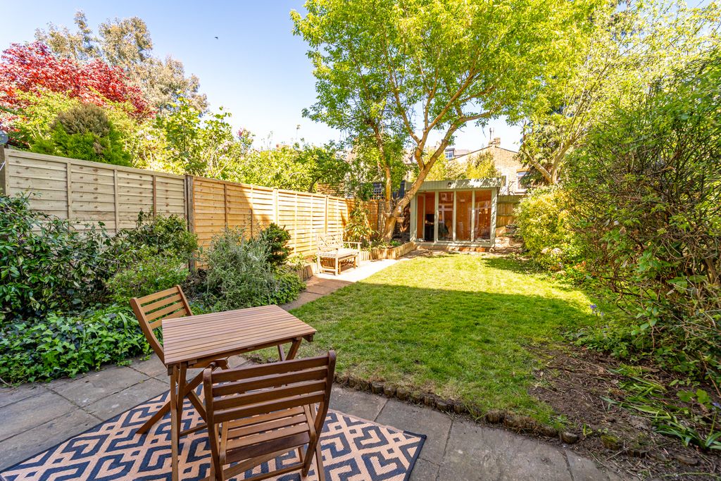 Property photo 3 of 14 Ndb05845