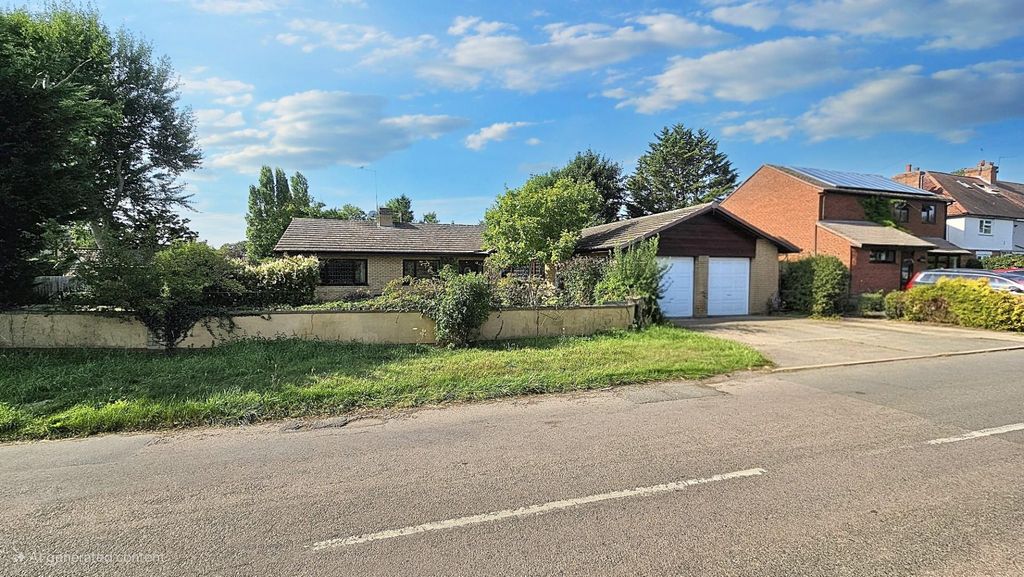 Property photo 2 of 21