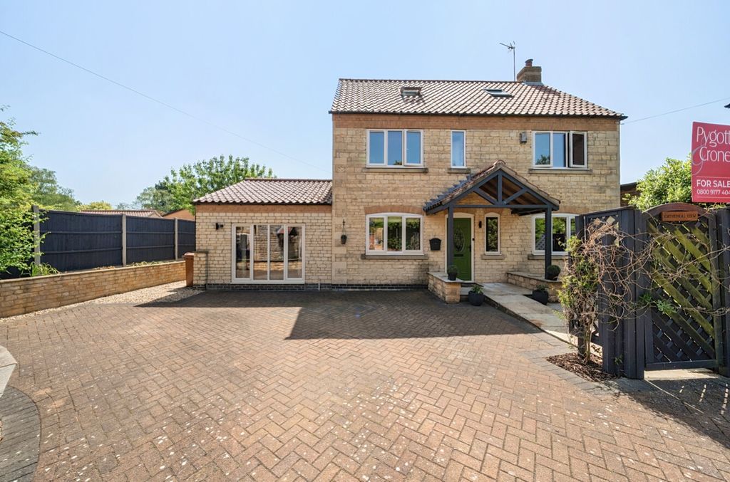 Property photo 1 of 28 1467144-2-6A15A482d251d