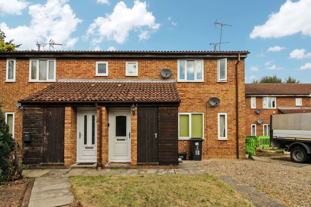 Property photo 1 of 7