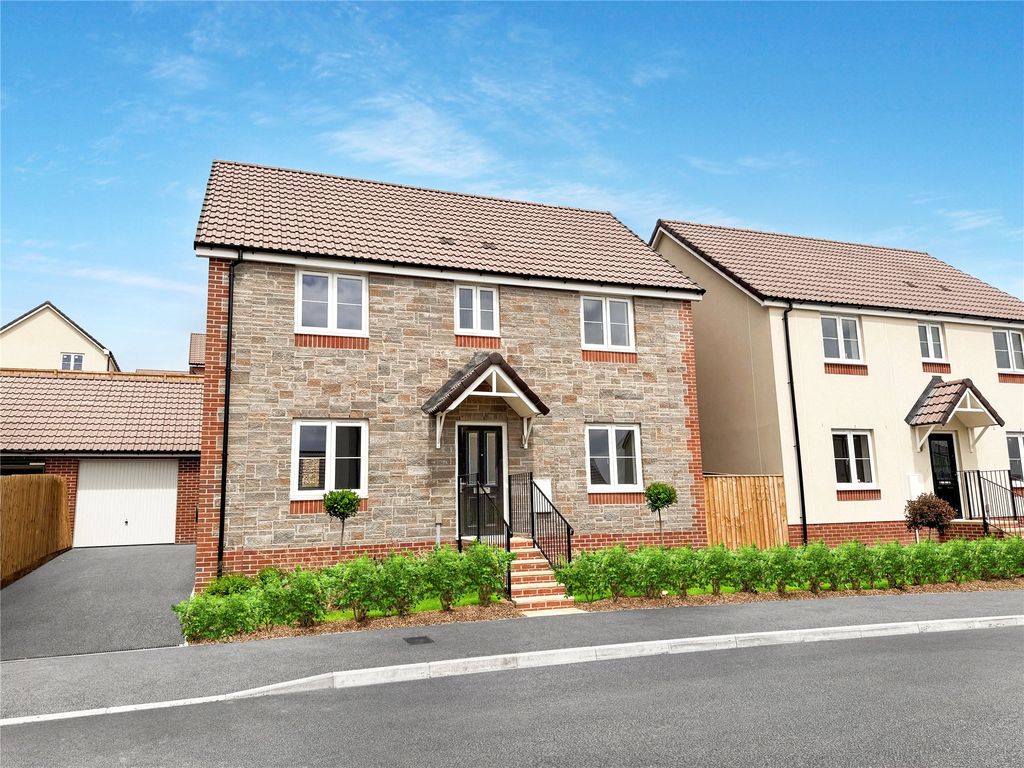 Property photo 1 of 10 The Winsford