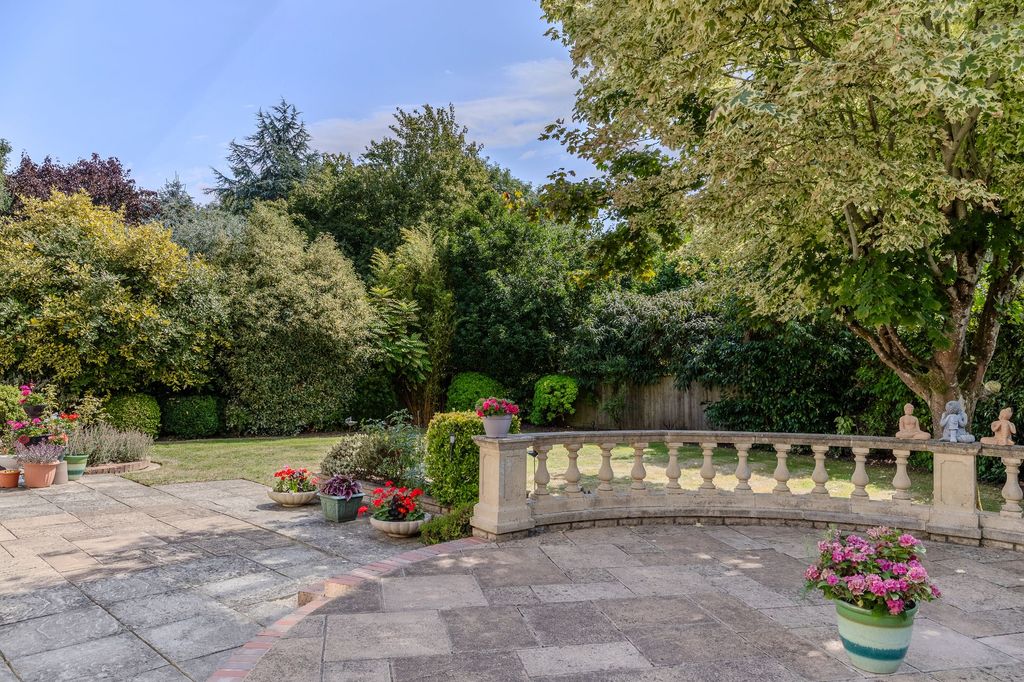 Property photo 3 of 30