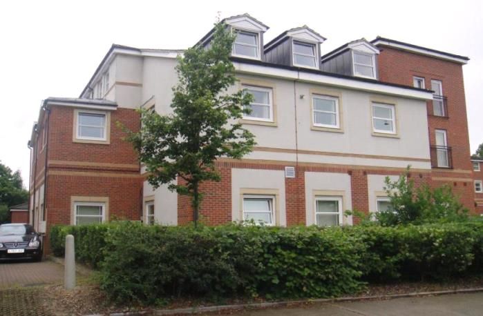 Property photo 1 of 8 Front