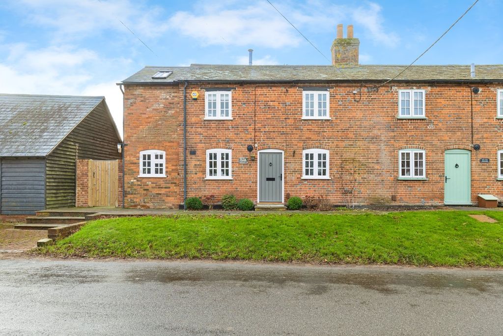 Property photo 1 of 27