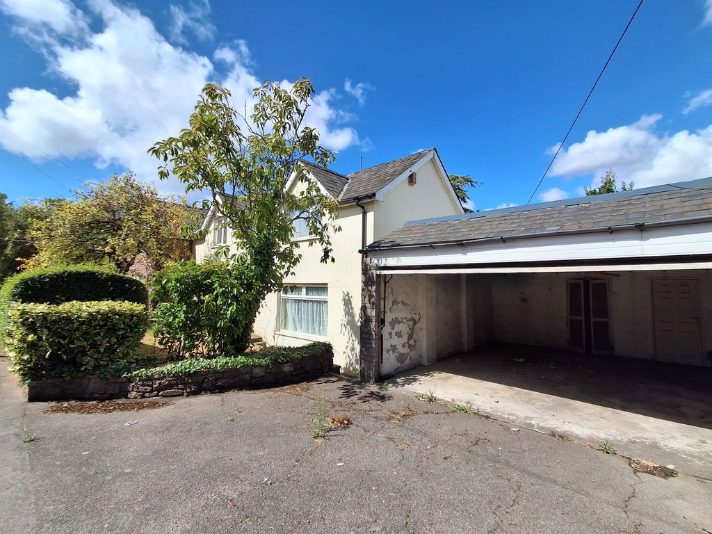 Property photo 1 of 37