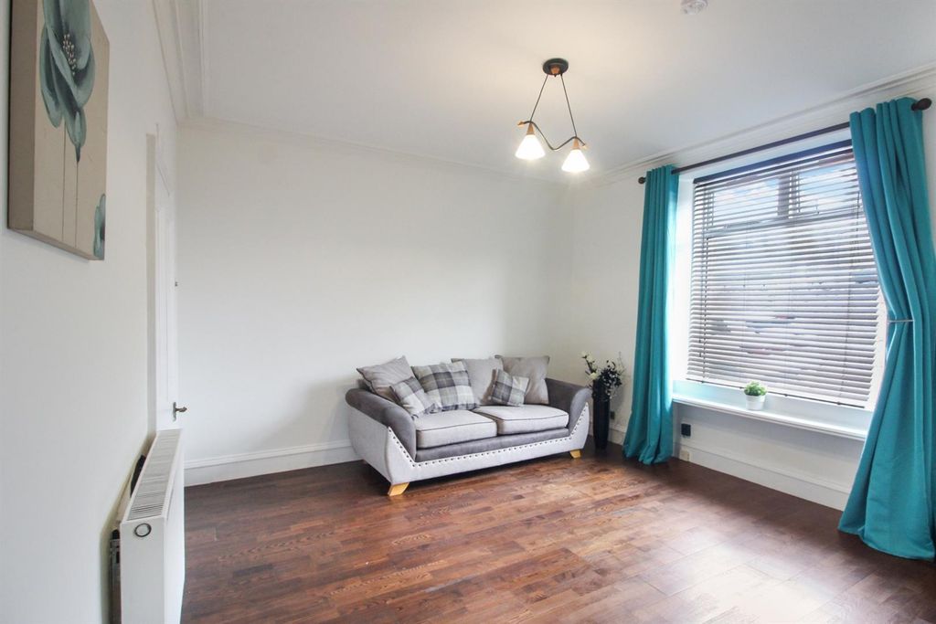 Property photo 1 of 12 01- Lounge 1A.Jpg