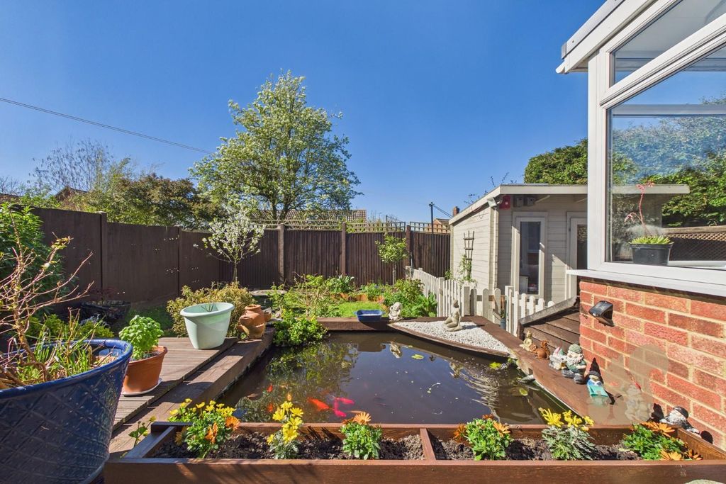 Property photo 3 of 32 Cam03877G0-Pr0338-Still034.Jpg