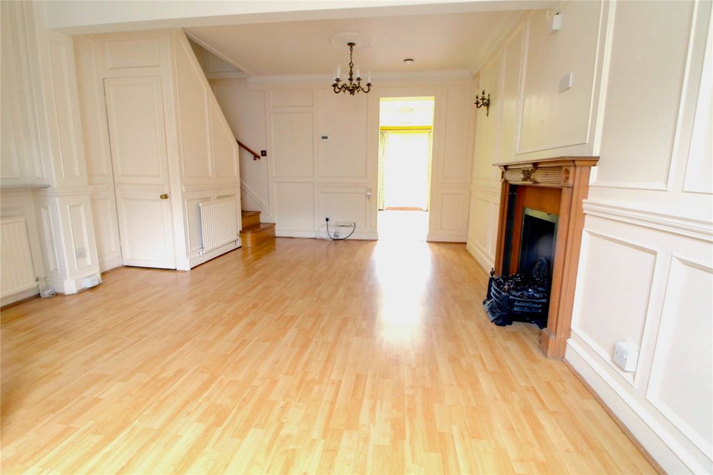 Property photo 3 of 13 Picture No. 04