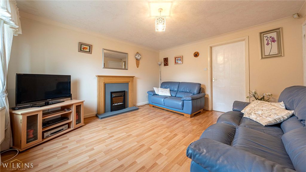 Property photo 3 of 27 Picture No. 07