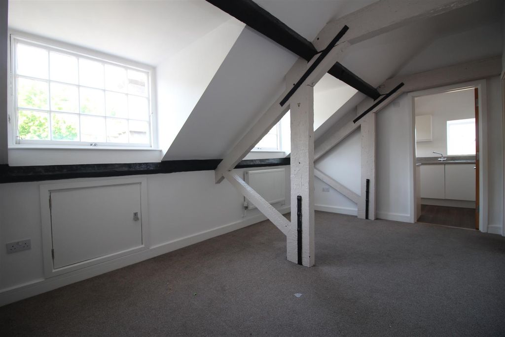 Property photo 3 of 10 Img_1952.Jpg