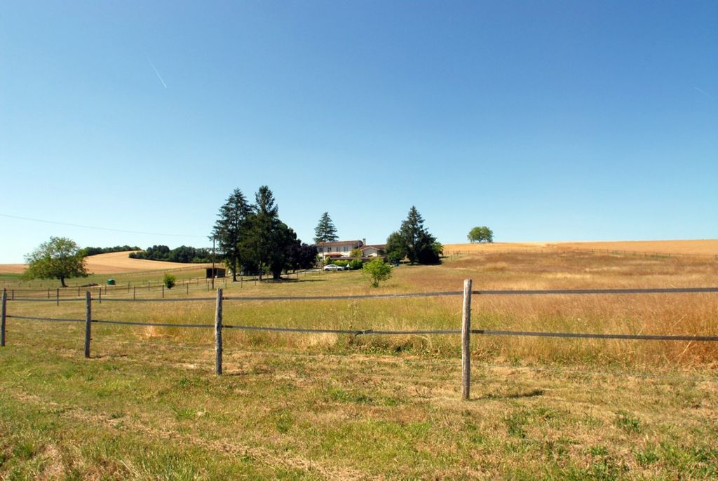 Property photo 2 of 26 1761-46817