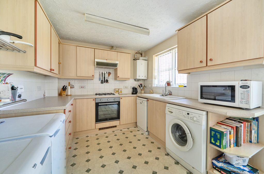 Property photo 3 of 13 1492932-21-6A5783...
