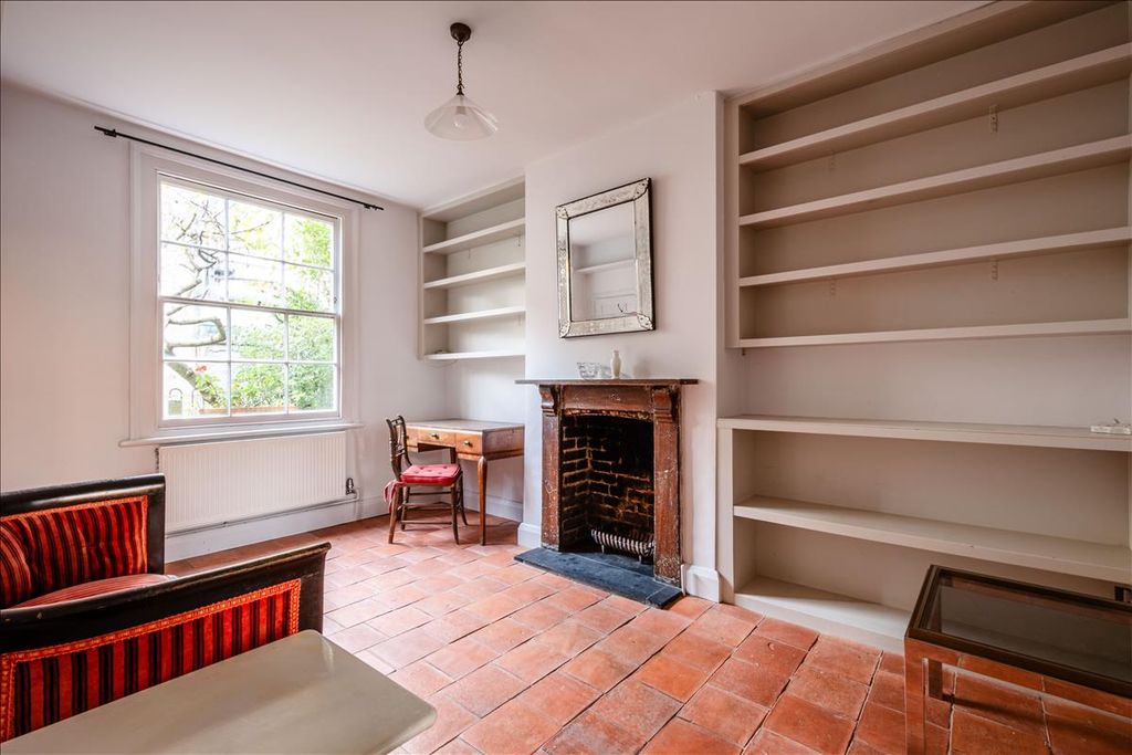 Property photo 3 of 14