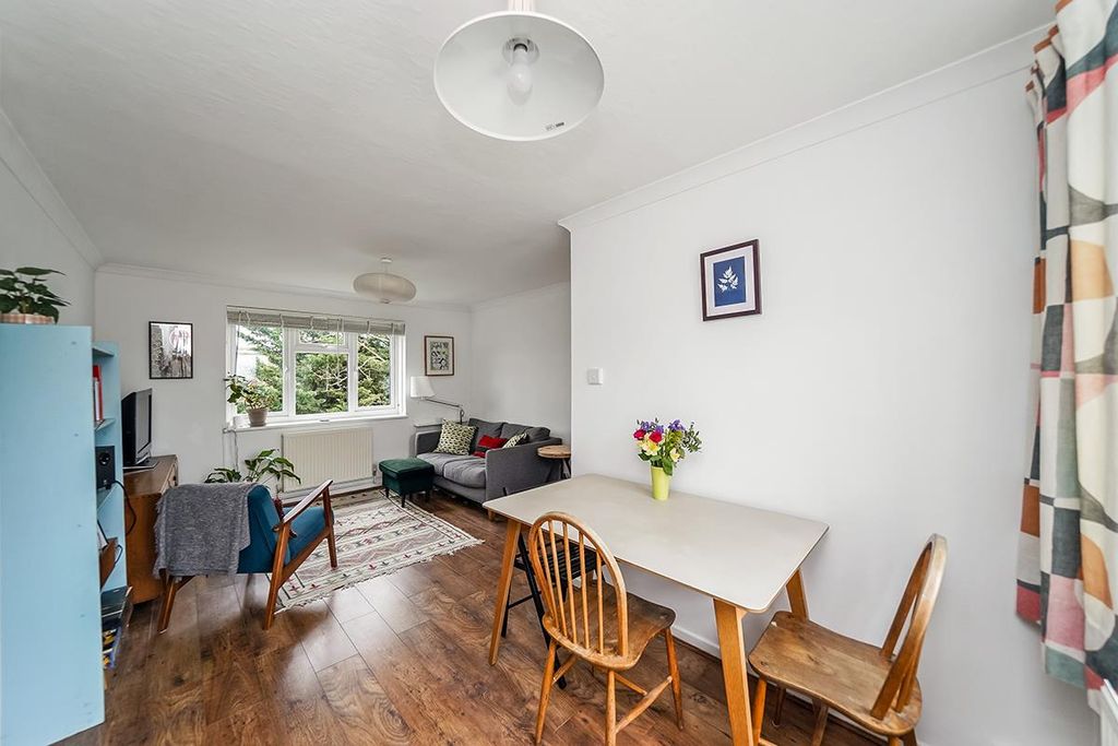 Property photo 3 of 12 3.Jpg