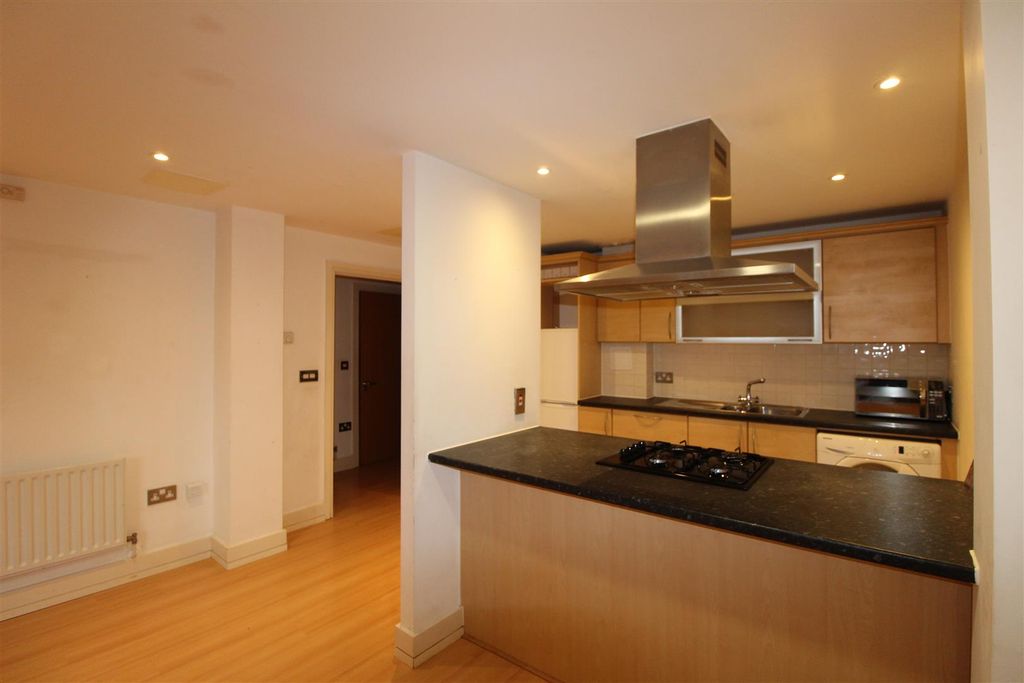 Property photo 3 of 8 Img_4614.Jpg