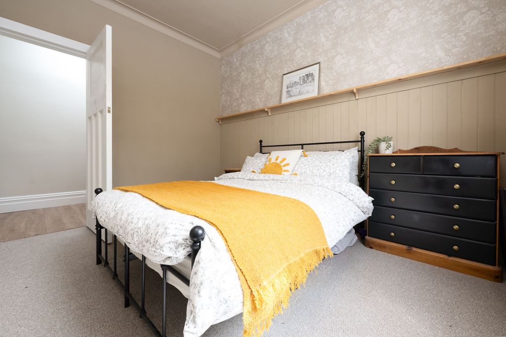 Additional image 18 of 2 bed semi-detached bungalow for saleWelbeck Street, Greenock PA16
