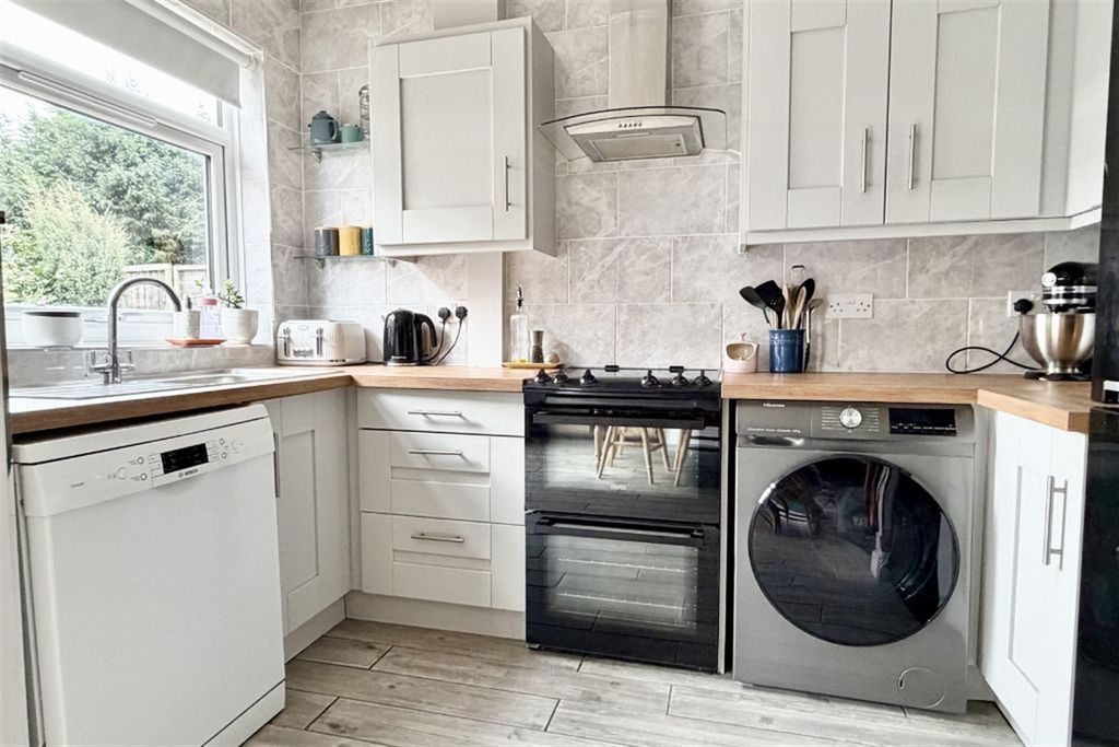 Property photo 2 of 26 (Main)