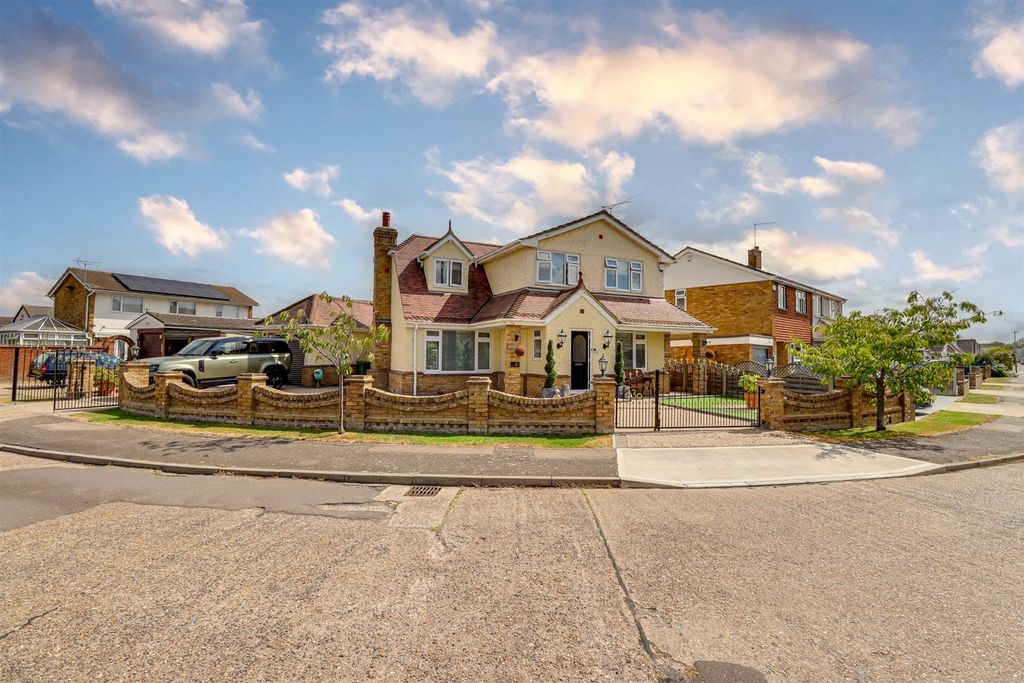 Property photo 1 of 25