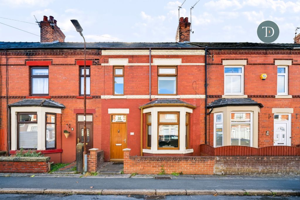 Property photo 1 of 22
