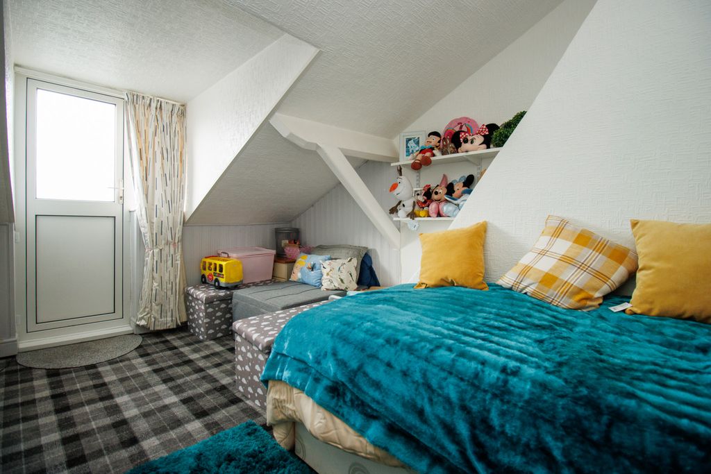 Additional image 12 of 2 bed flat for saleThe Crescent, Filey YO14