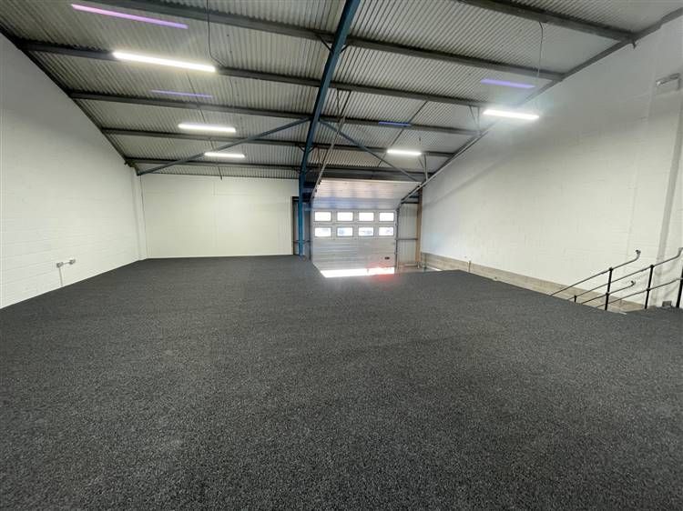 Property photo 3 of 8