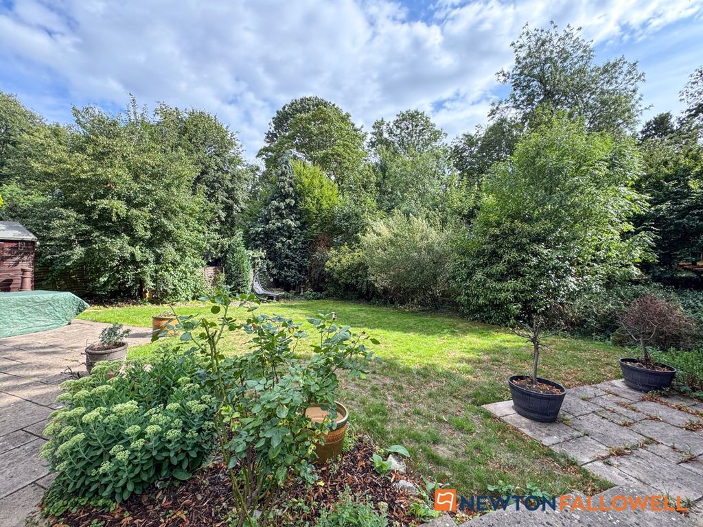 Property photo 3 of 23