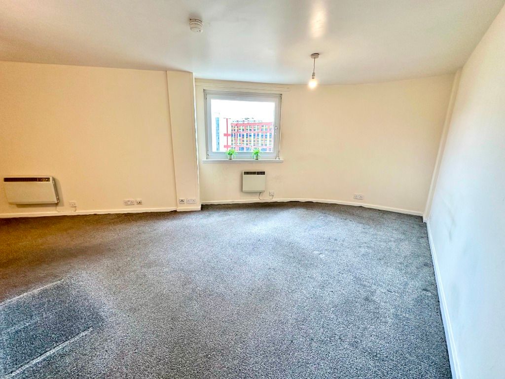 Property photo 3 of 9 Photo 3