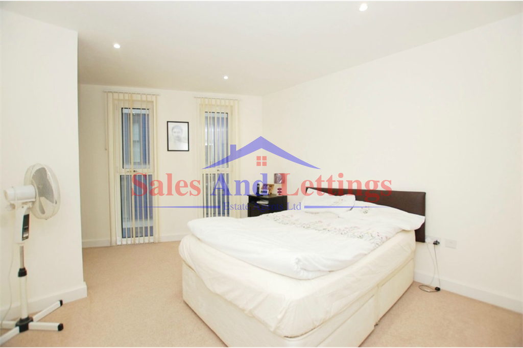 Property photo 3 of 8 Bedroom 1