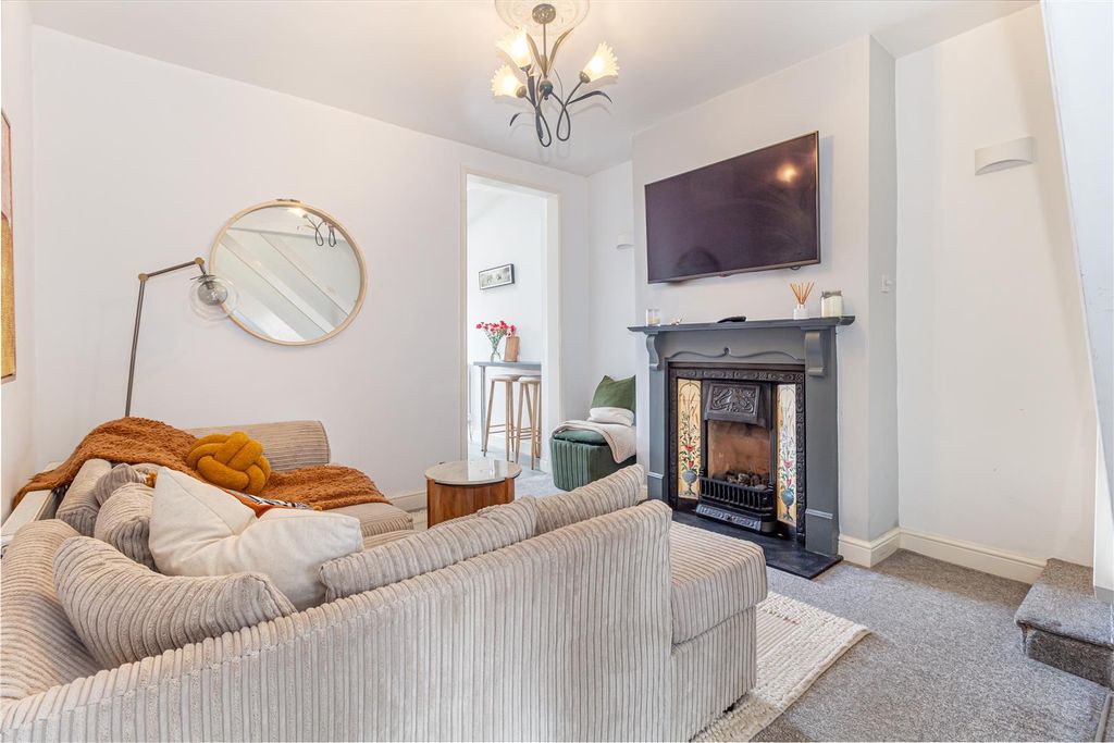 Property photo 2 of 21 Living-Room-2.Jpg