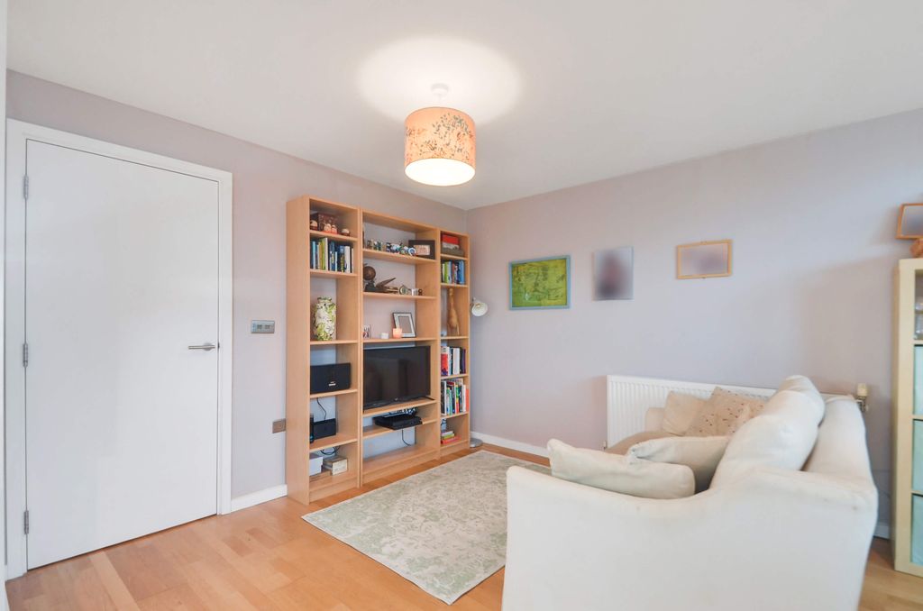 Property photo 3 of 16 Lounge Area_Pic_1.Jpg