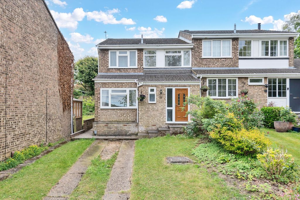 Property photo 1 of 17