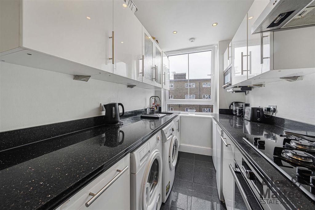 Property photo 3 of 19 Millpond Estate