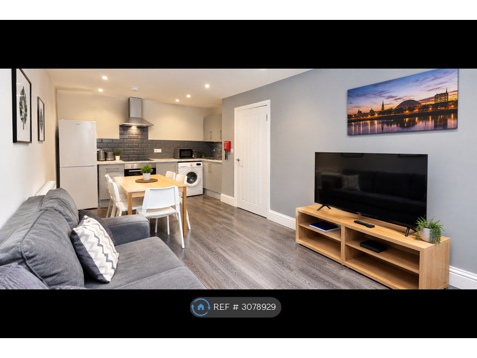 Property photo 3 of 11 Open Plan Kitchen Diner Lounge