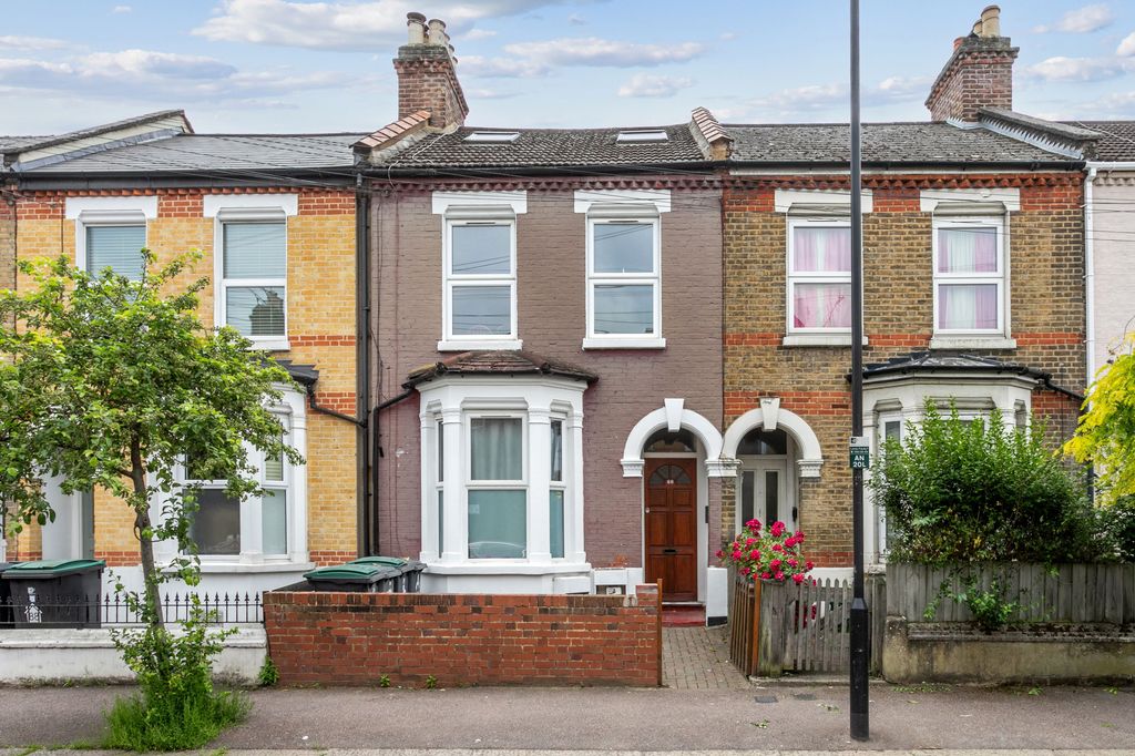 Property photo 1 of 10 G0Rtefaw