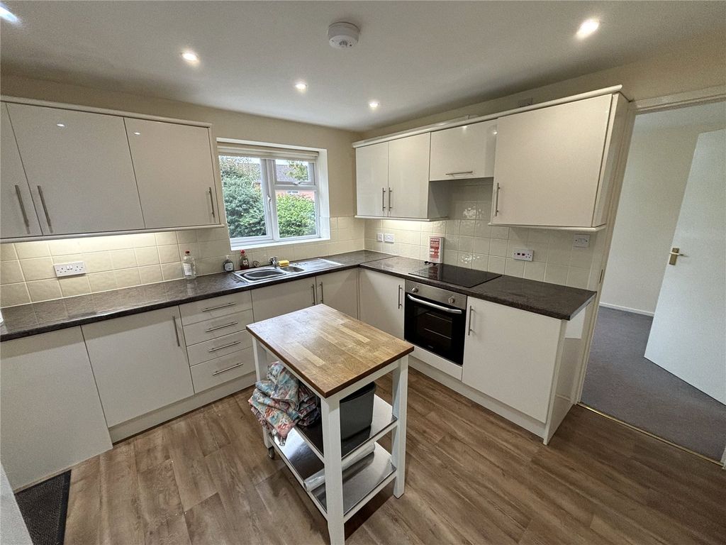 Property photo 2 of 26 Picture No. 20