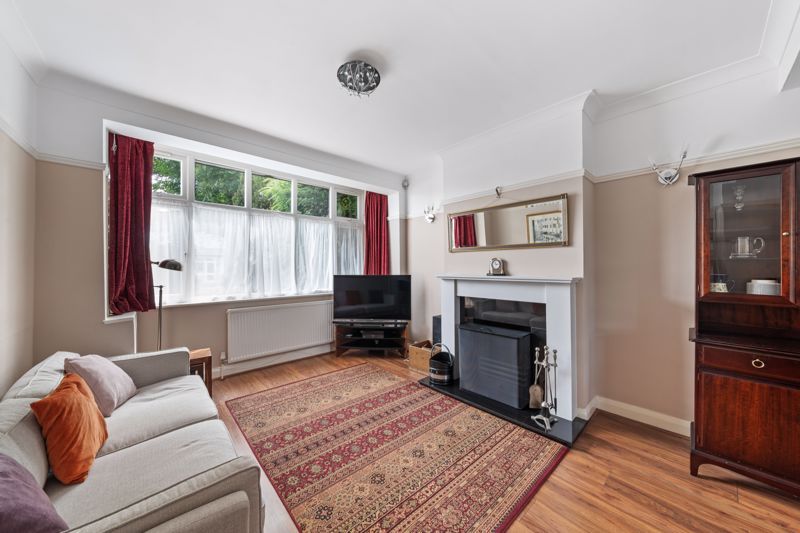 Property photo 3 of 11 Photo 6