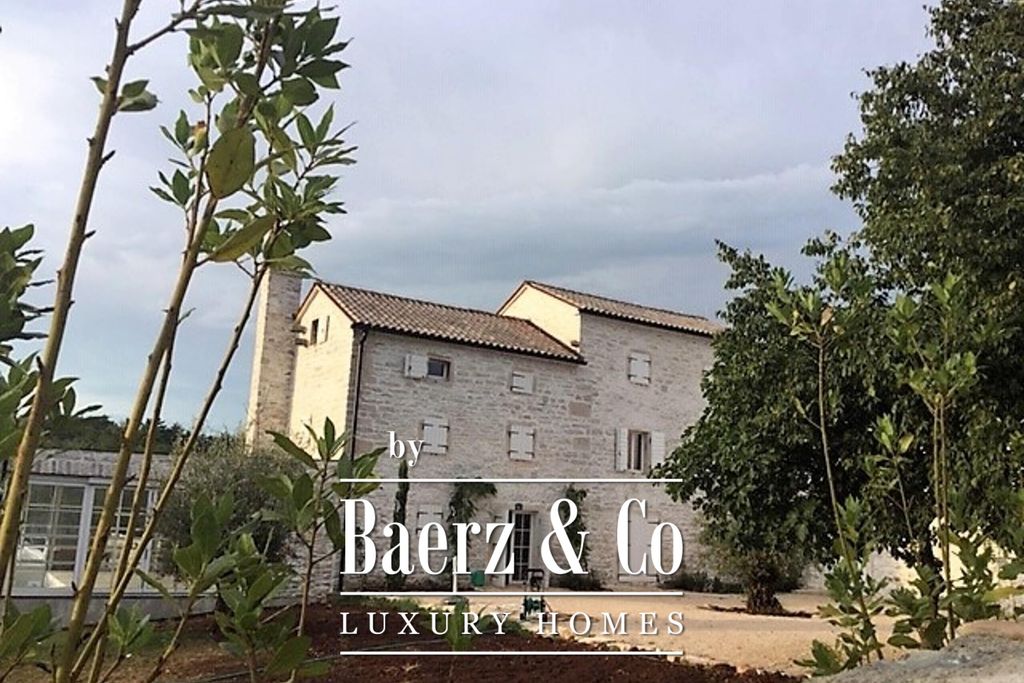 Property photo 1 of 25