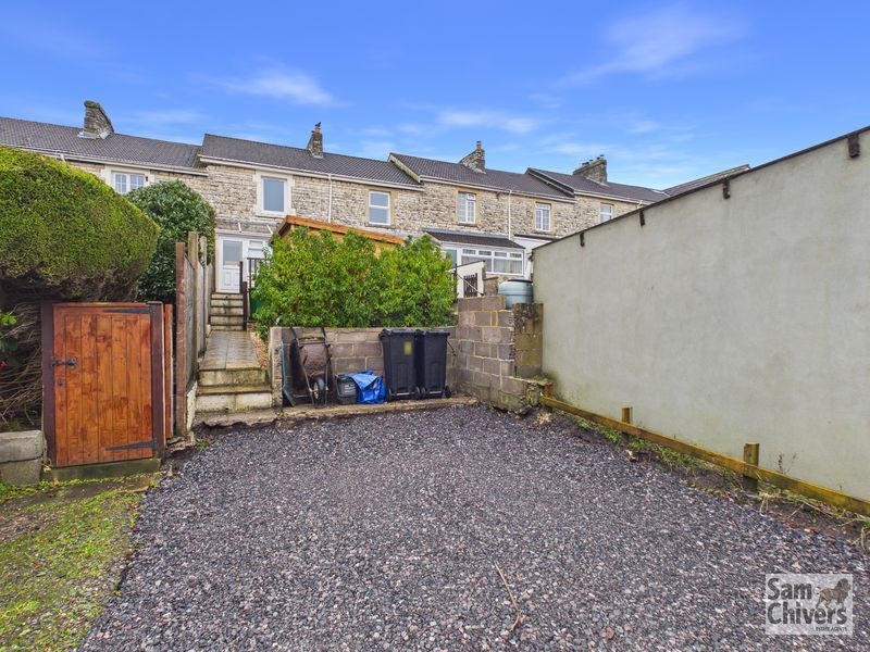 Property photo 3 of 20 Photo 2